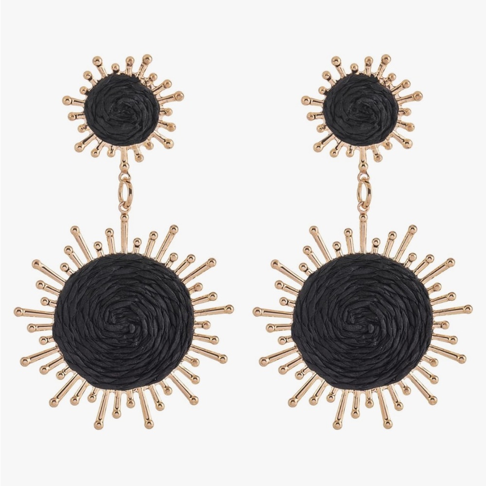 Elegant Black and Gold Sunburst Earrings